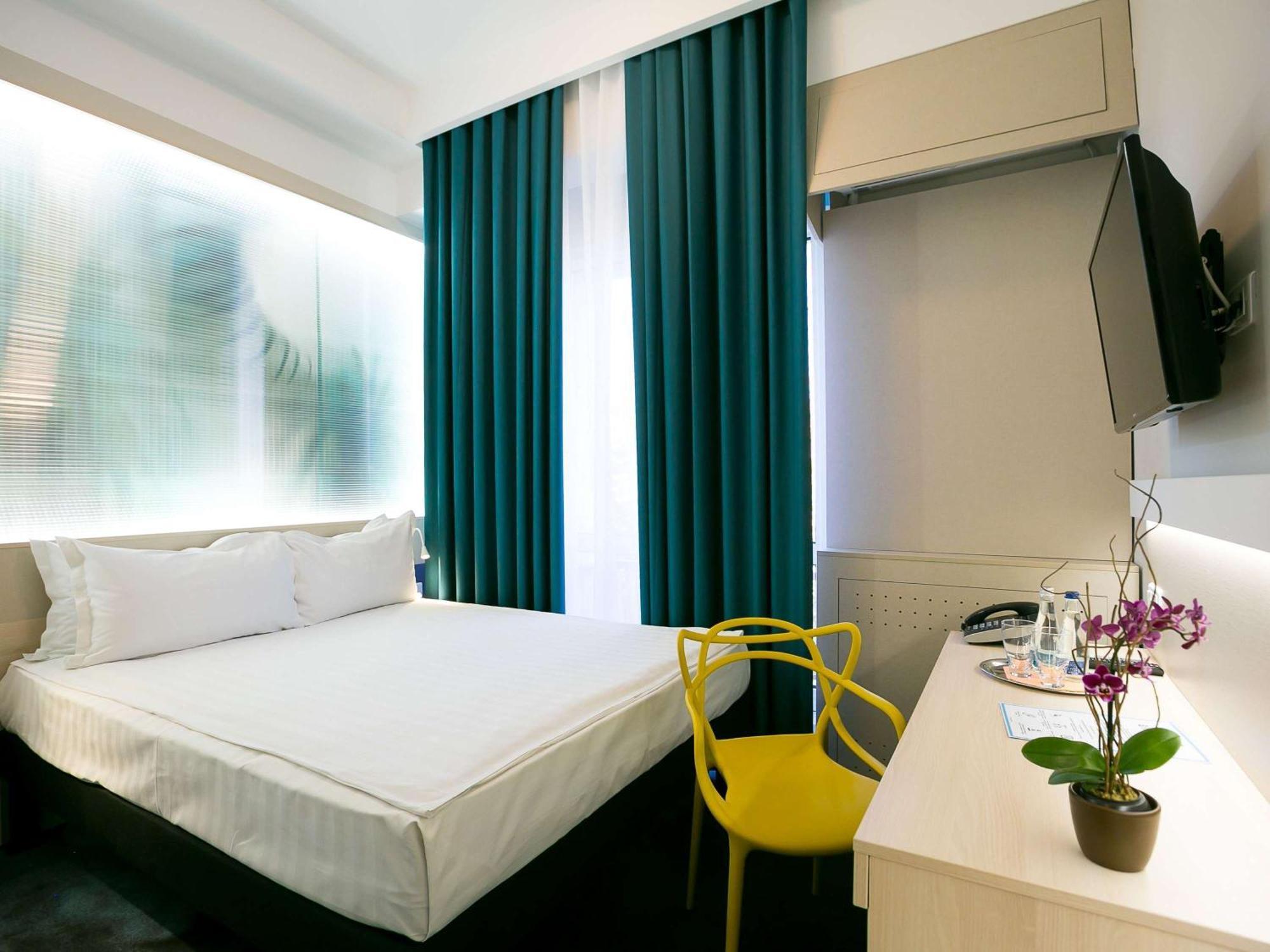 Ibis Styles Dunarea Galati Exterior photo