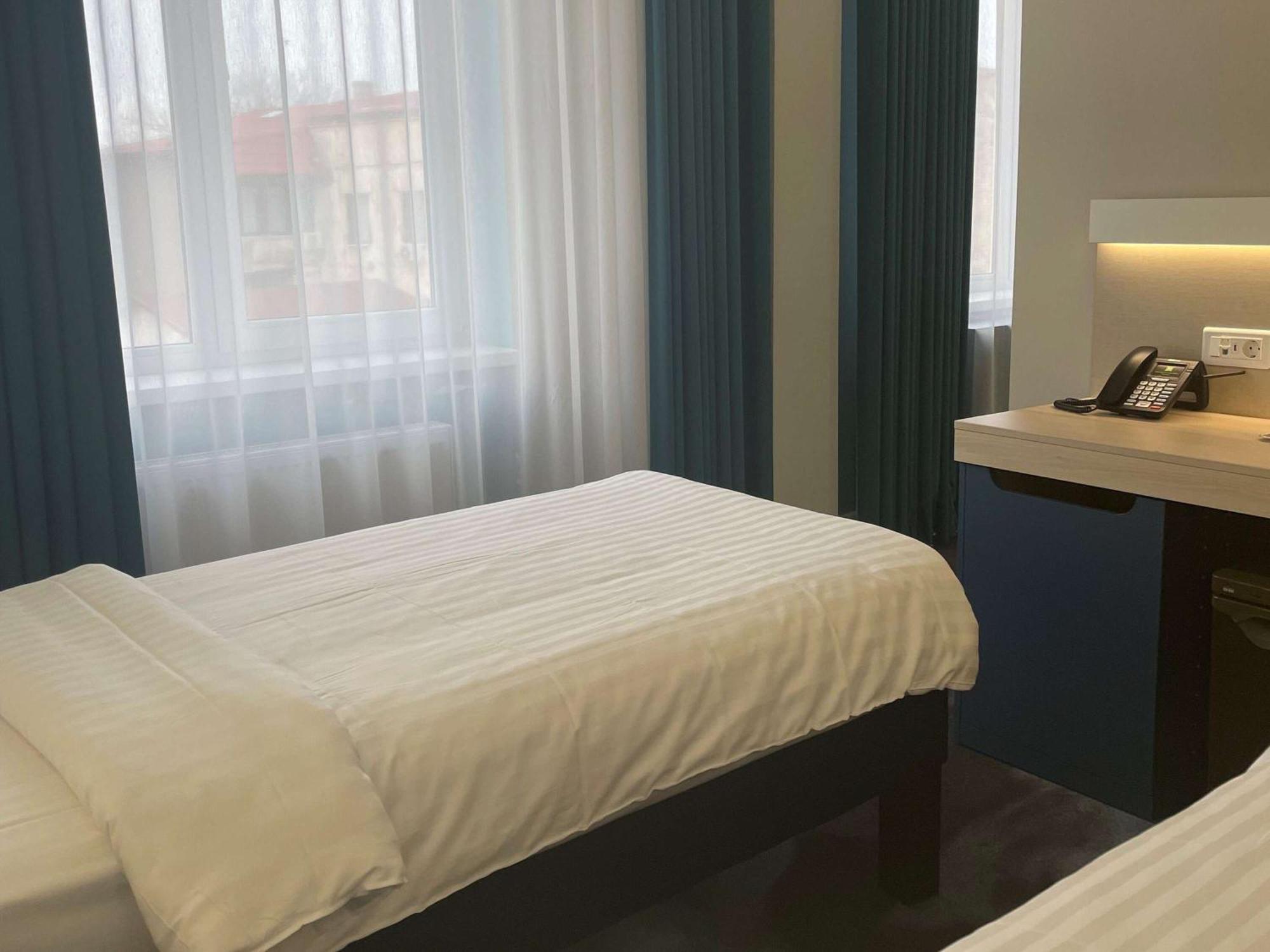 Ibis Styles Dunarea Galati Exterior photo